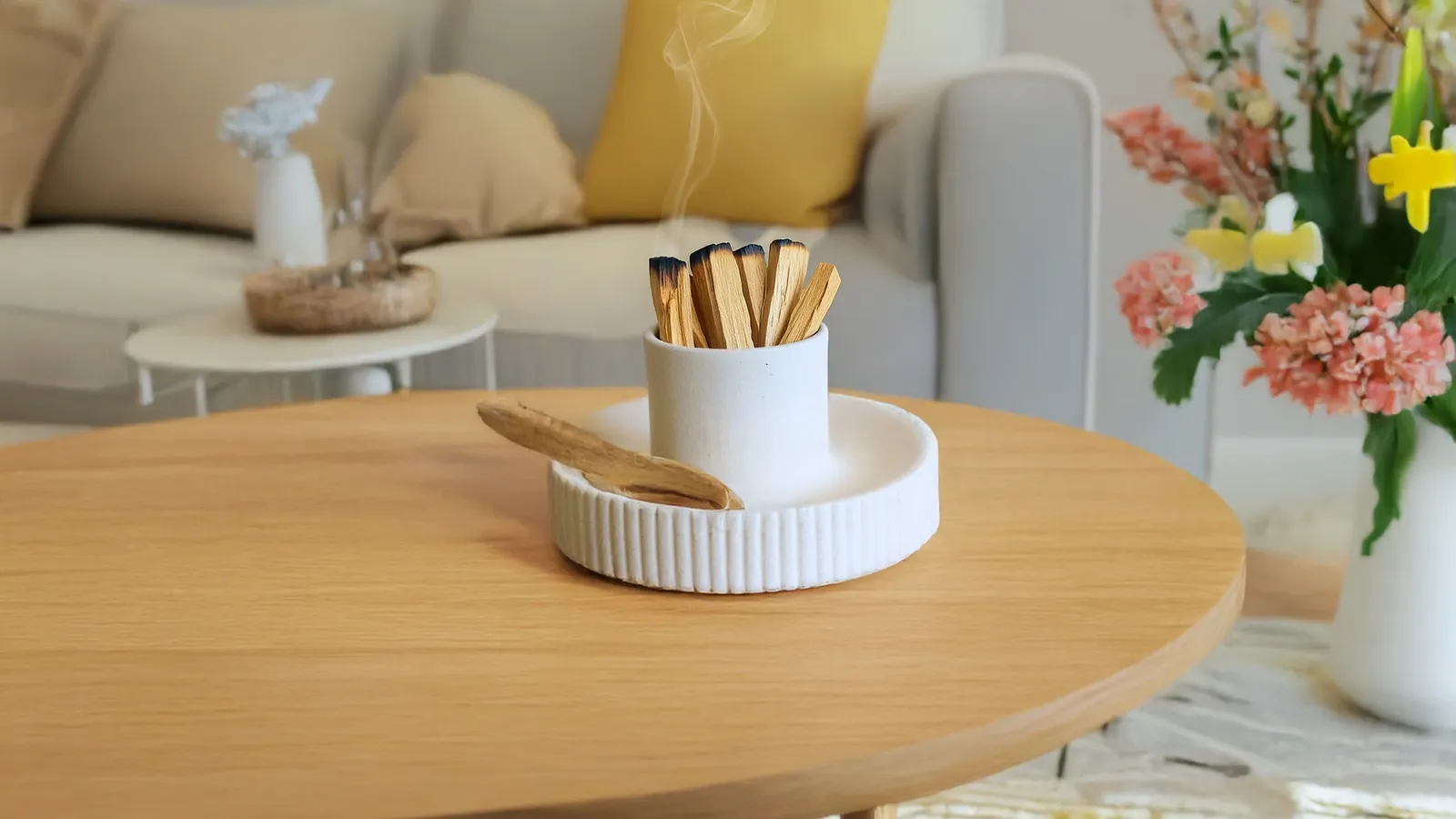 Declutter & Refresh: Make Space for New Seasonal Energy