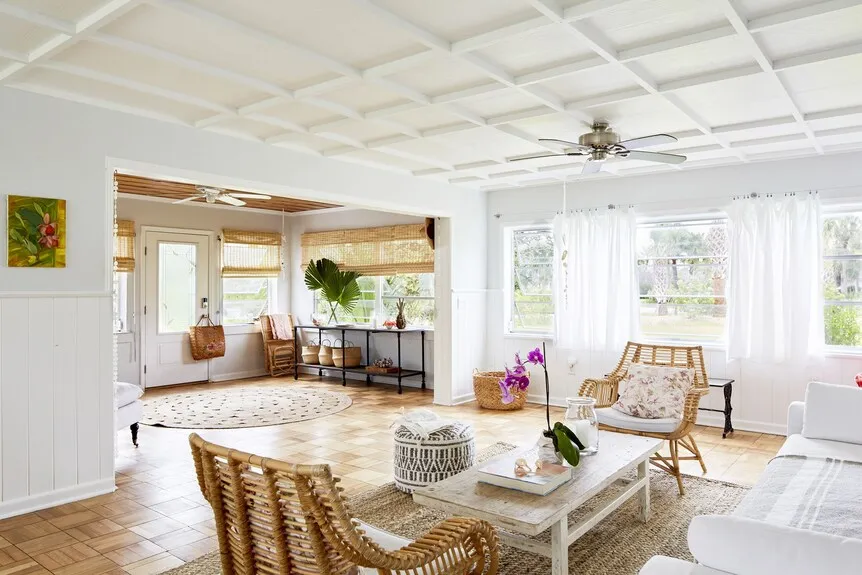 The Joy of Temporary Living: Finding Freedom in Florida Rentals
