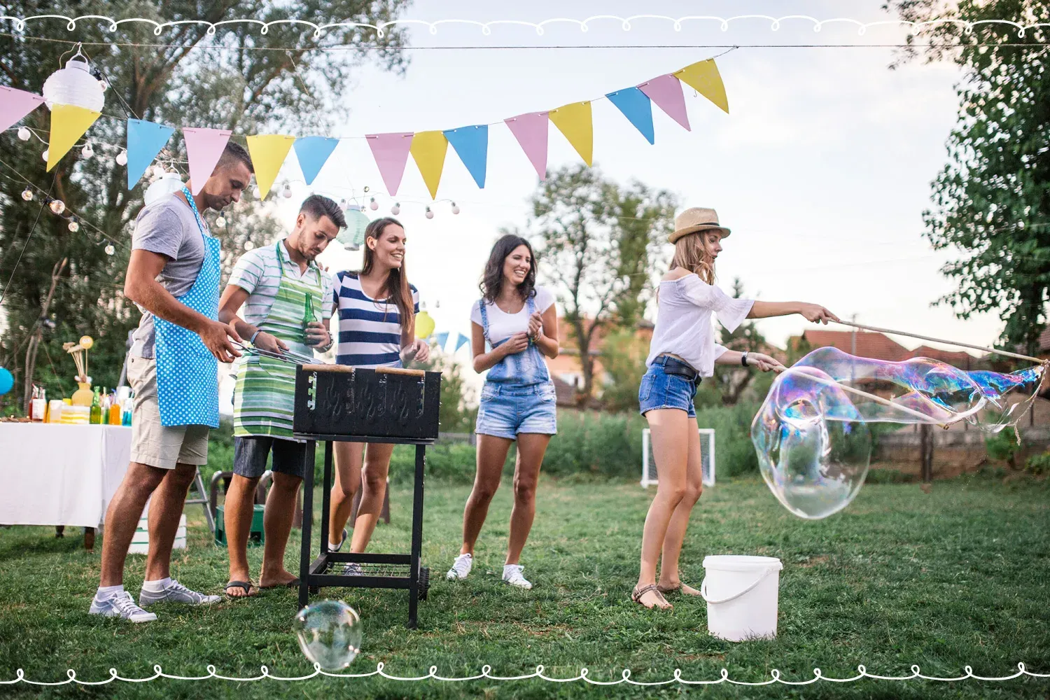 Keep the Menu Simple and Fun: Easy Eats for a Stress-Free Backyard Party