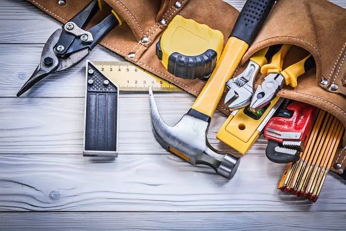 Handles Maintenance and How Quickly Are Repairs Completed?