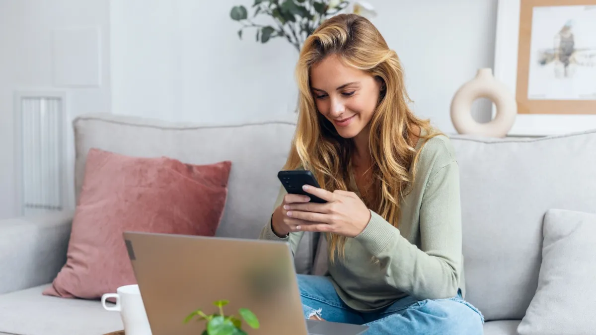 When it comes to lease renewals or move-outs, giving proper notice is just as important as timing your decision