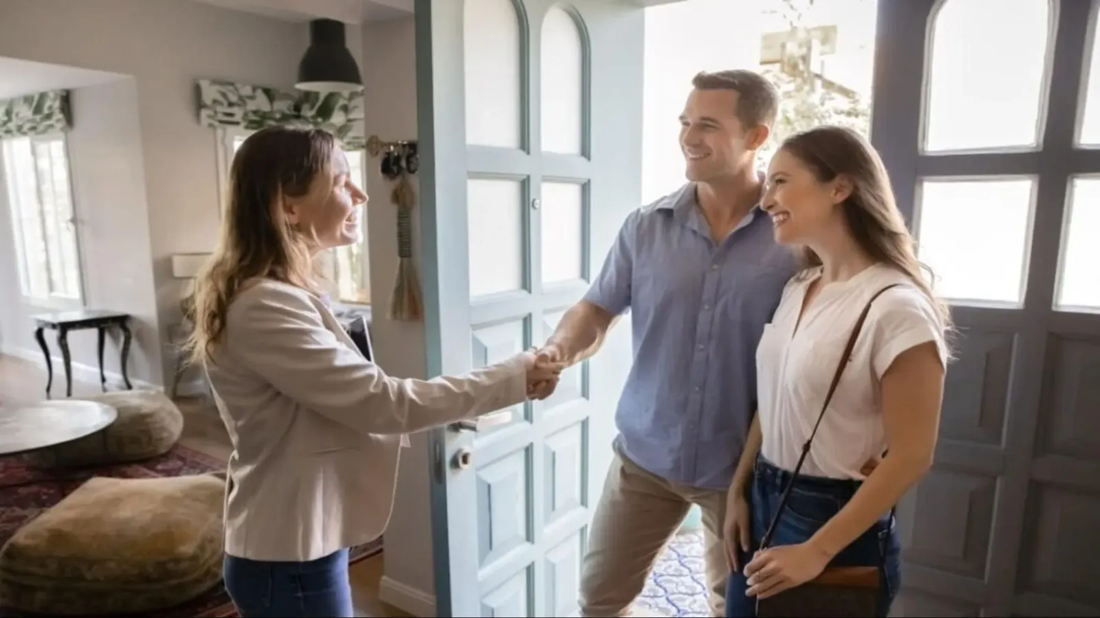 When a private landlord may be easier — and when professional management