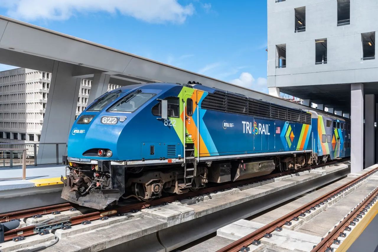 Brightline: Fast and Modern Connectivity