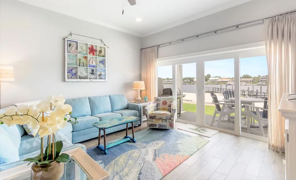 East of the Intracoastal vs. West: Which Side of Boca Raton is Right for Your Rental Budget?