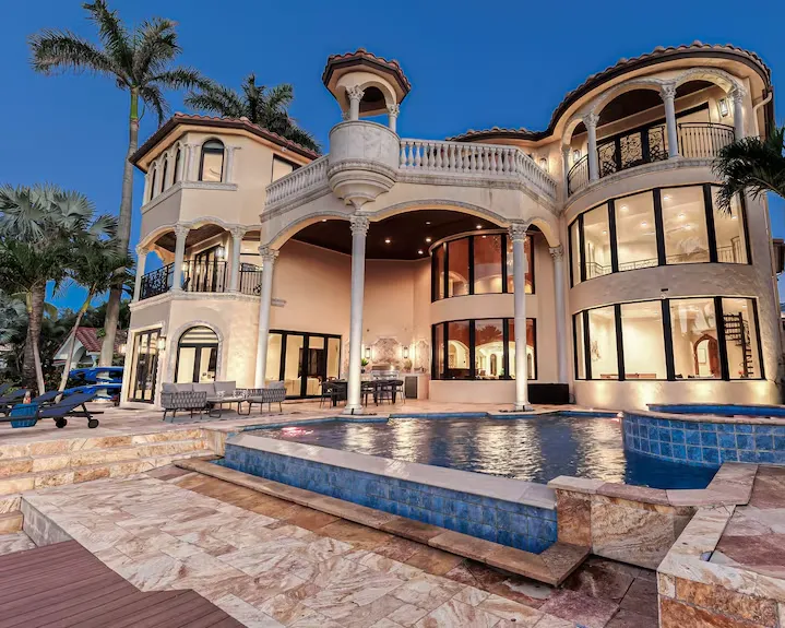 Luxury 5-Bedroom Waterfront Home with Heated Pool and Tiki Hut: An Entertainer's Dream