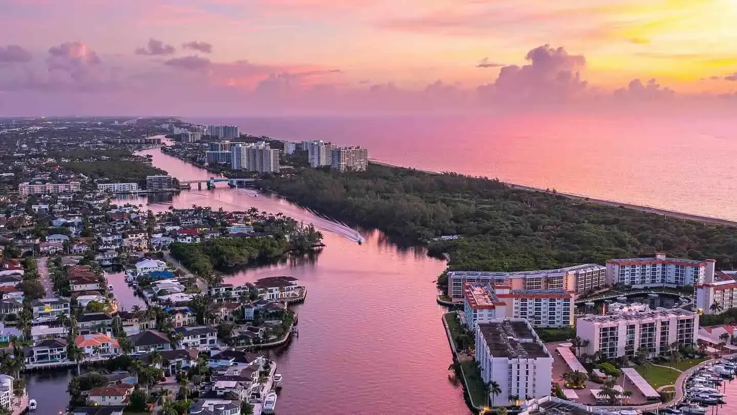Factors to Consider Before Choosing a Community in South Florida