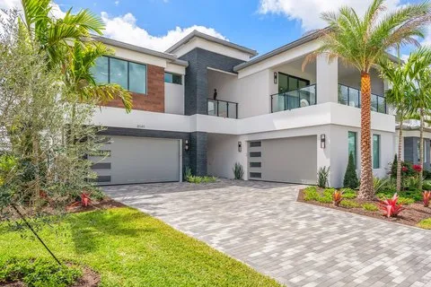 Renting a home in Boca Raton, Florida