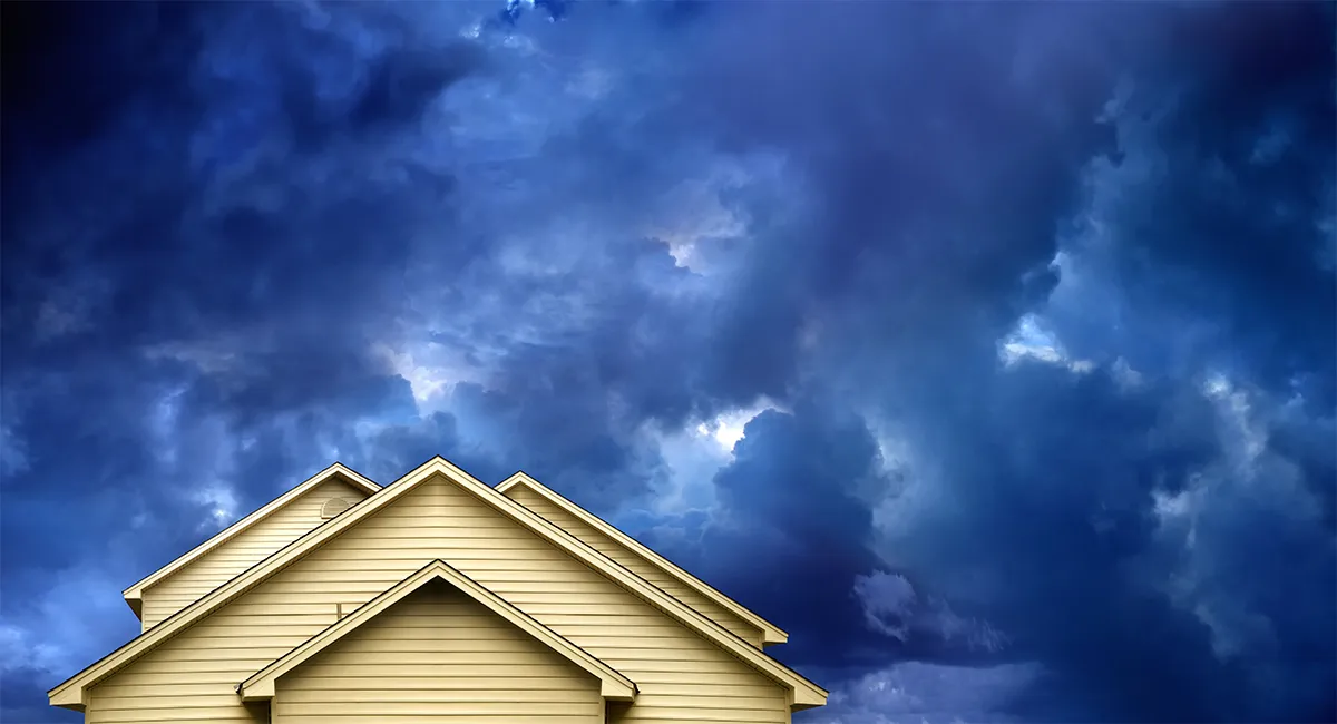 Hurricane Season and Your Rental Home: What Tenants Should Know and What Owners Should Promise