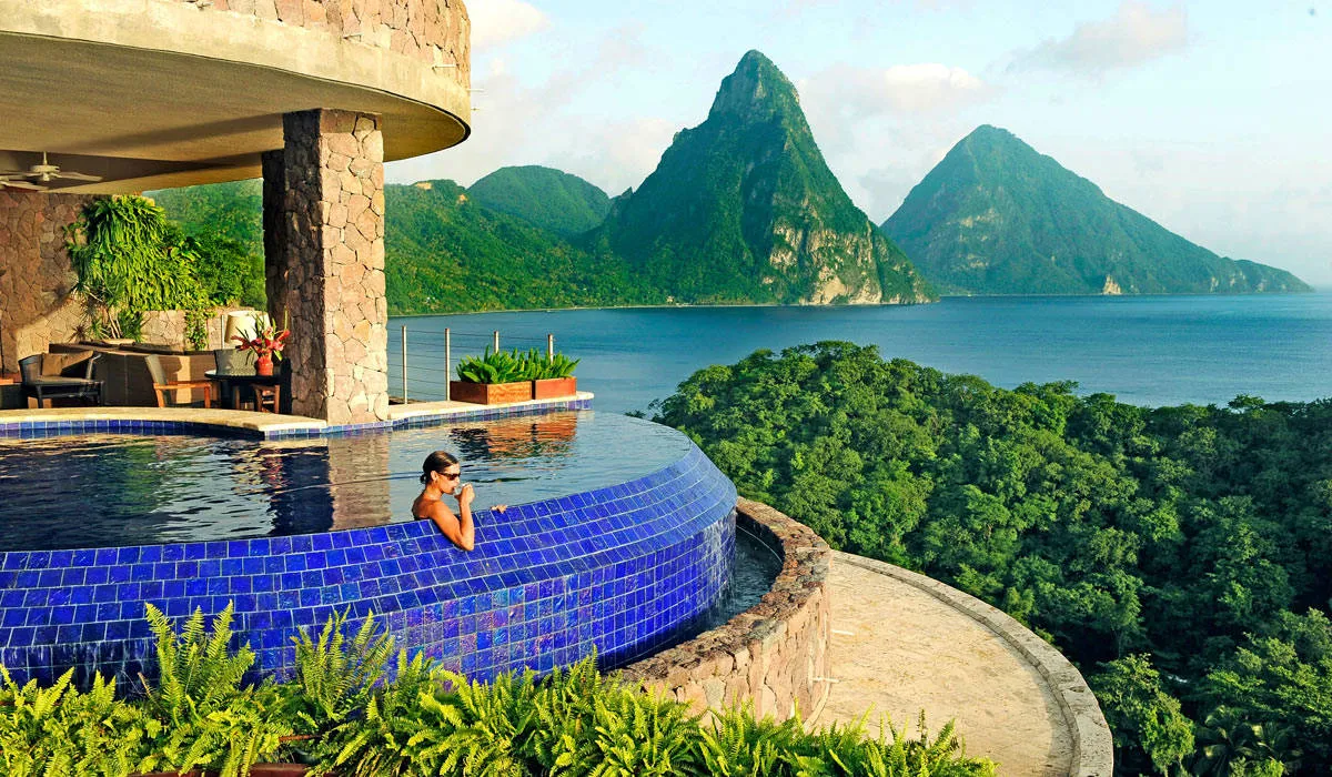 Perfect for Luxury Travelers & Special Occasions