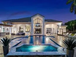 Is Renting a Pool Home in Boca Raton Worth the Extra Cost?