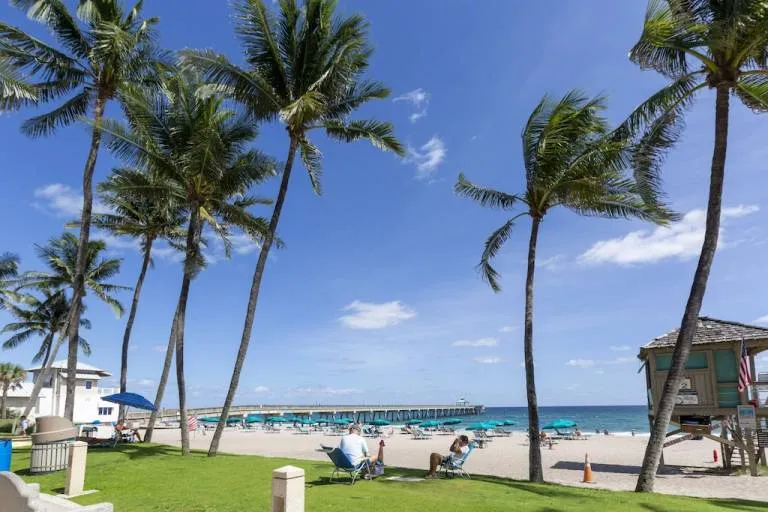 deerfield beach rentals