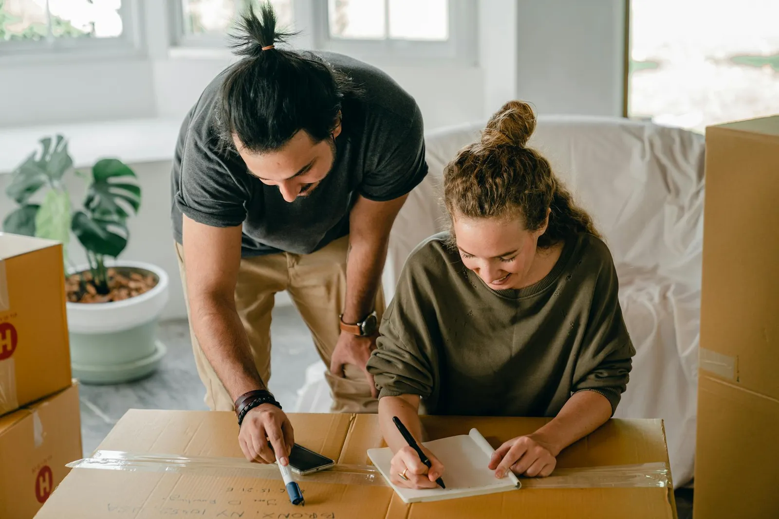 Move-in inspection checklist for Florida renters: what to photograph before you unpack