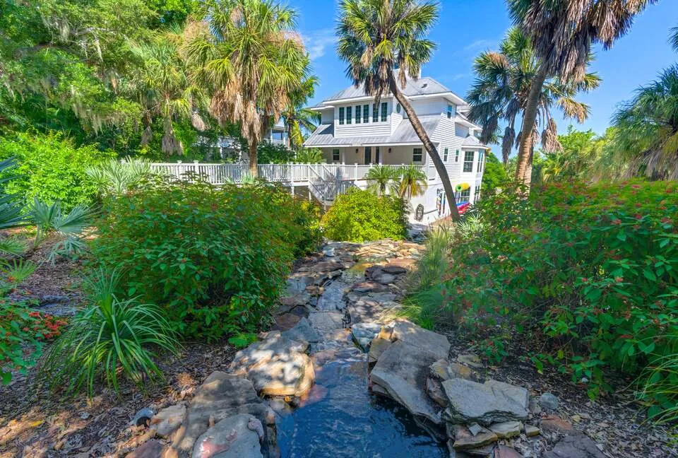 The Health and Wellness Benefits of Living in Florida's Coastal Towns