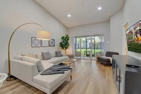 Seasonal vs. Year-Round Rentals: What Works Best for You?