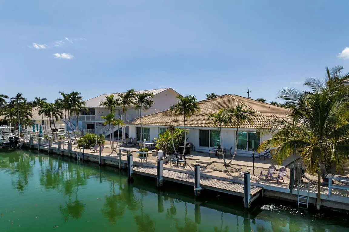 Before signing a lease for a coastal rental in Florida, 