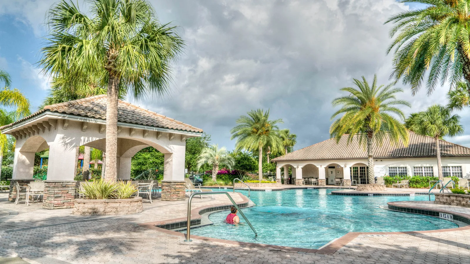 Resort-Style Swimming Pools