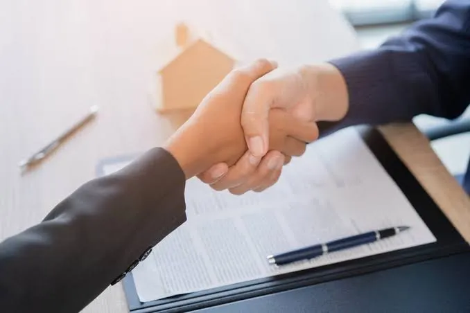 Consider Your Career Plans Before Signing a Lease