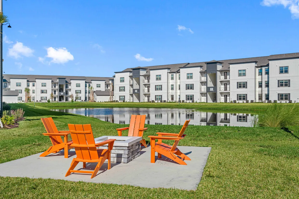 Pointe Grand Palm Coast Apartments in Palm Coast