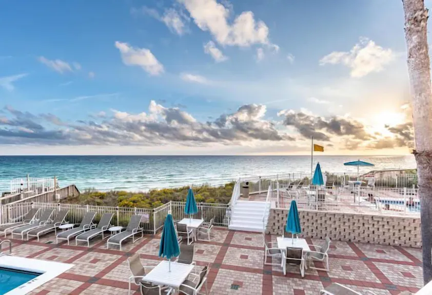 Life When the Beach Is 10 Minutes Away: Boca Raton & Deerfield Beach from a Renter’s View