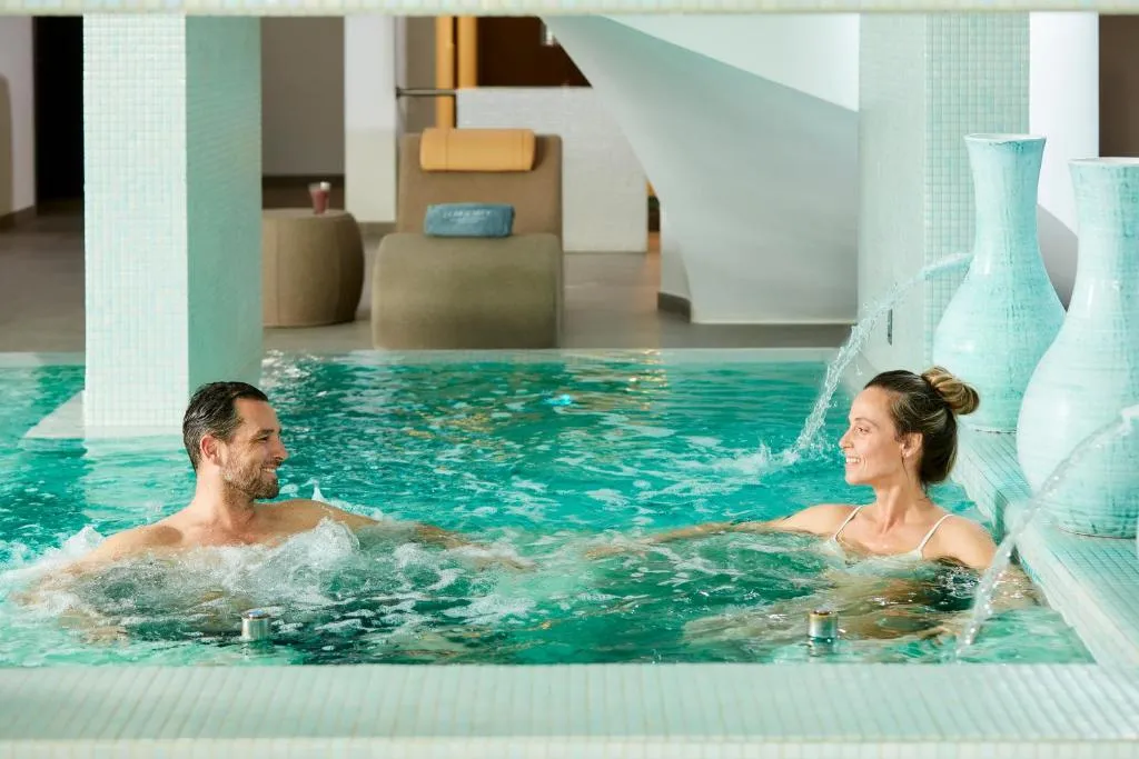 Health and wellness pool at home