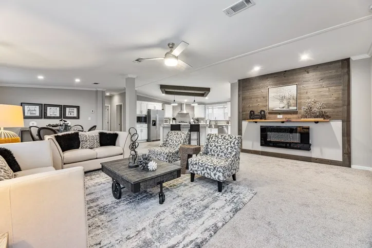 Palm Harbor: Family-Friendly Living