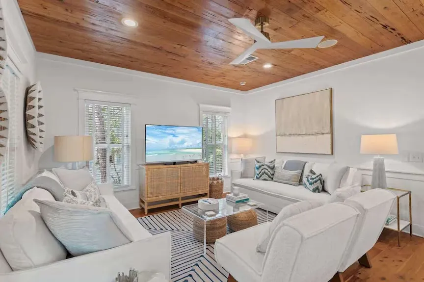  Calmer Mornings and the Rhythm of Coastal Living in Florida