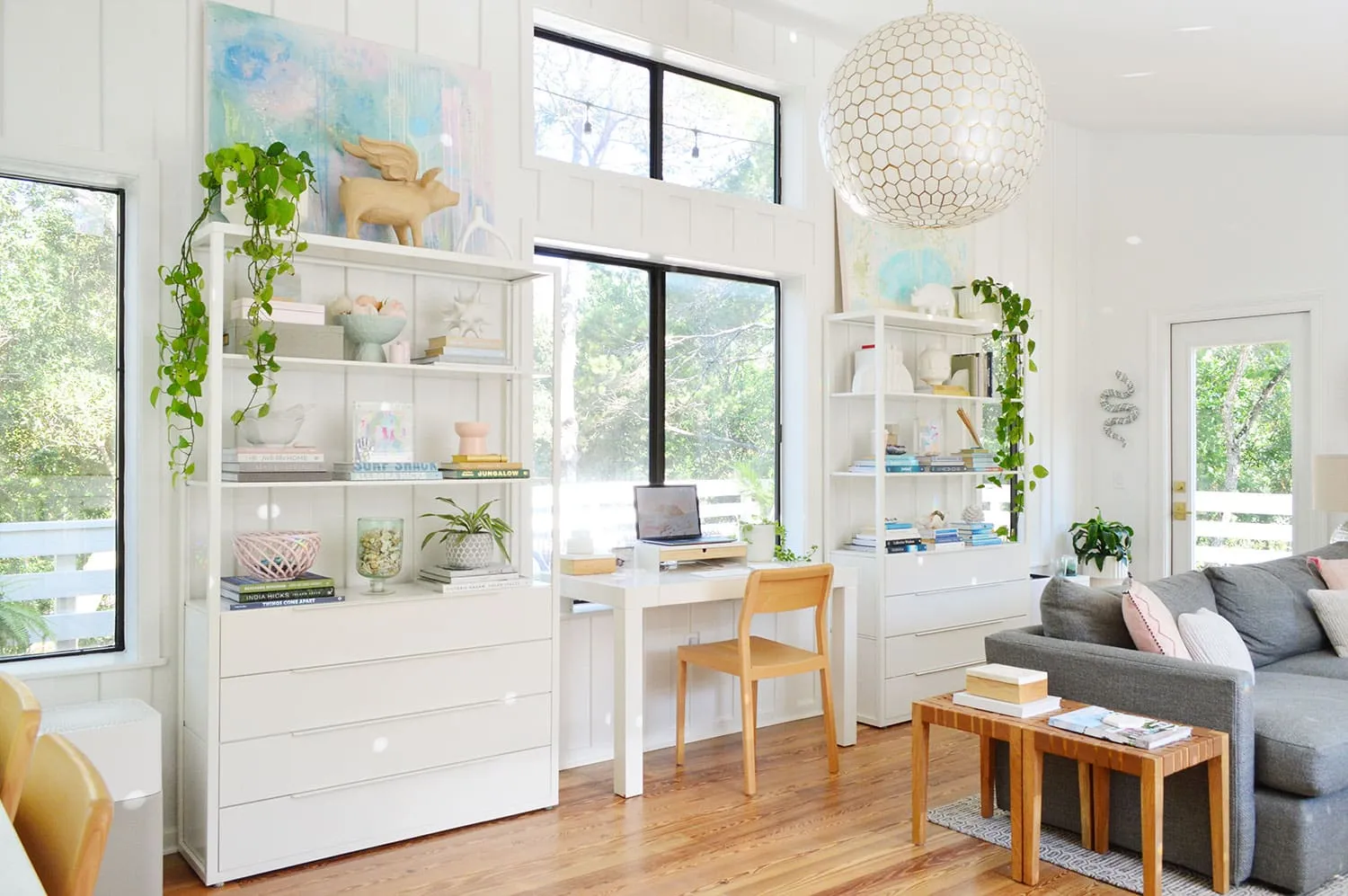 Why Overstuffed, Bulky Furniture Doesn’t Work in Florida Homes