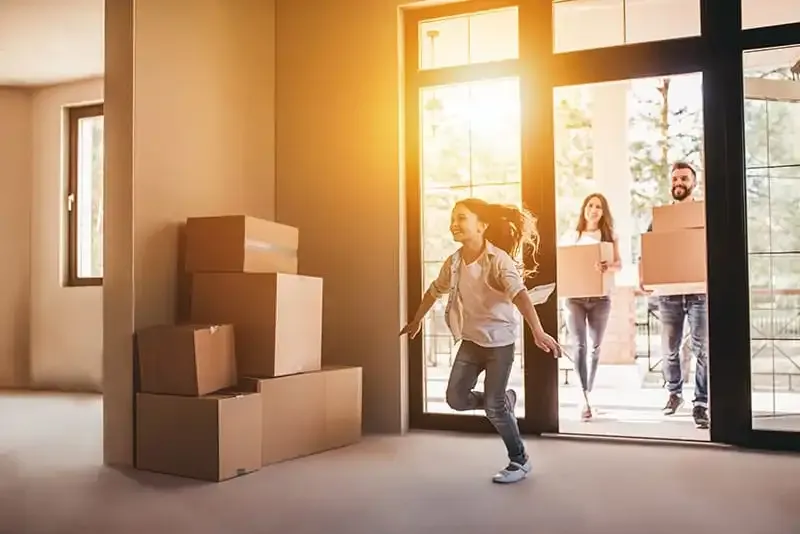 Moving During Summer in Florida: A Survival Guide for the Heat