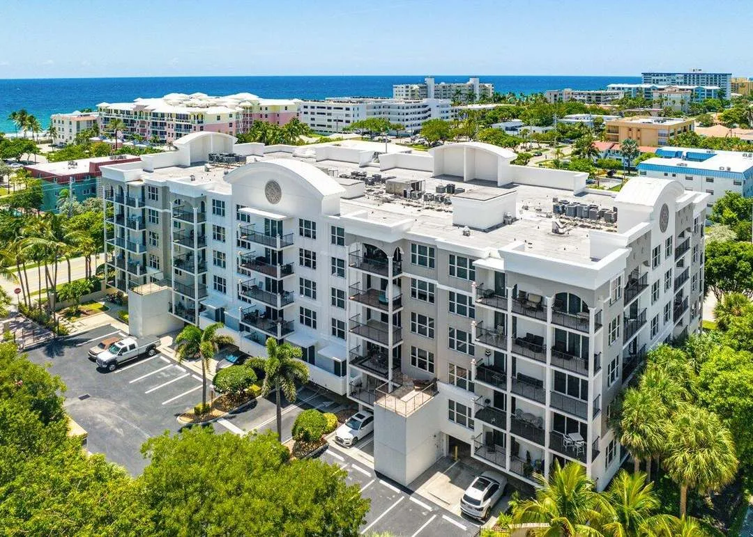 Condominiums and Beachfront Apartments in Deerfield Beach