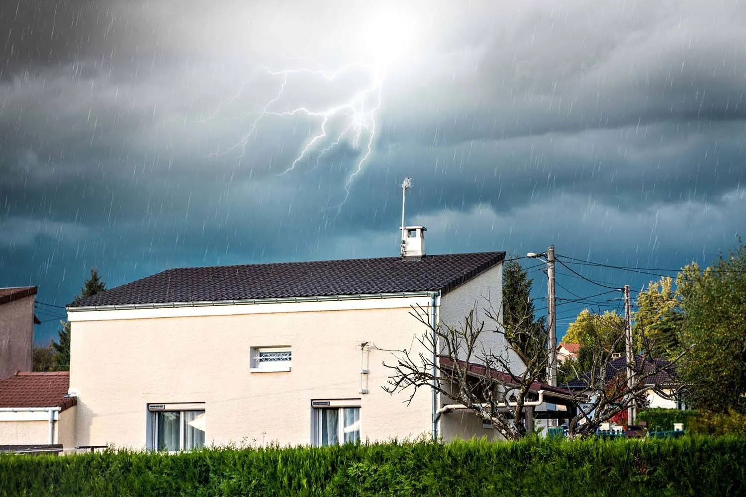 Understand Rent Obligations After a Storm
