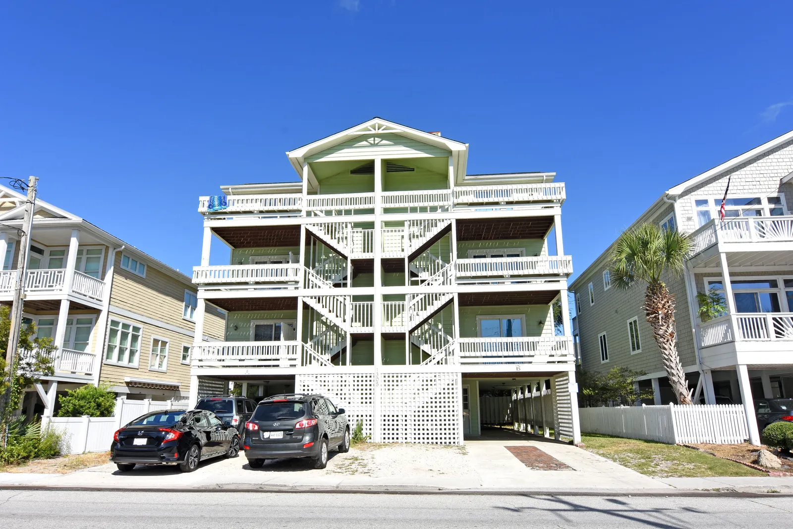 Intracoastal Rentals and Parking Convenience