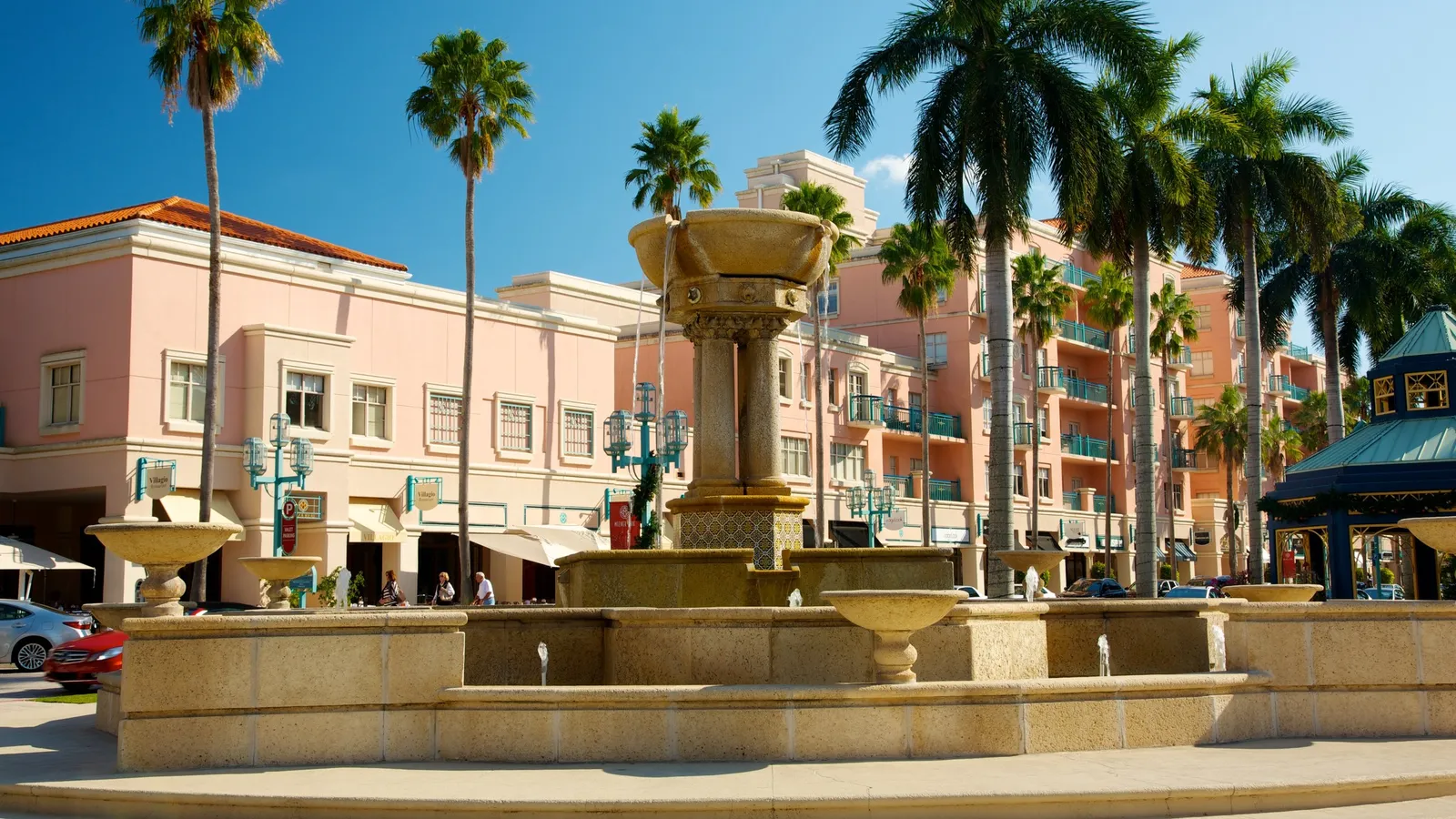 Why Renters Love Living Near Mizner Park in Boca Raton