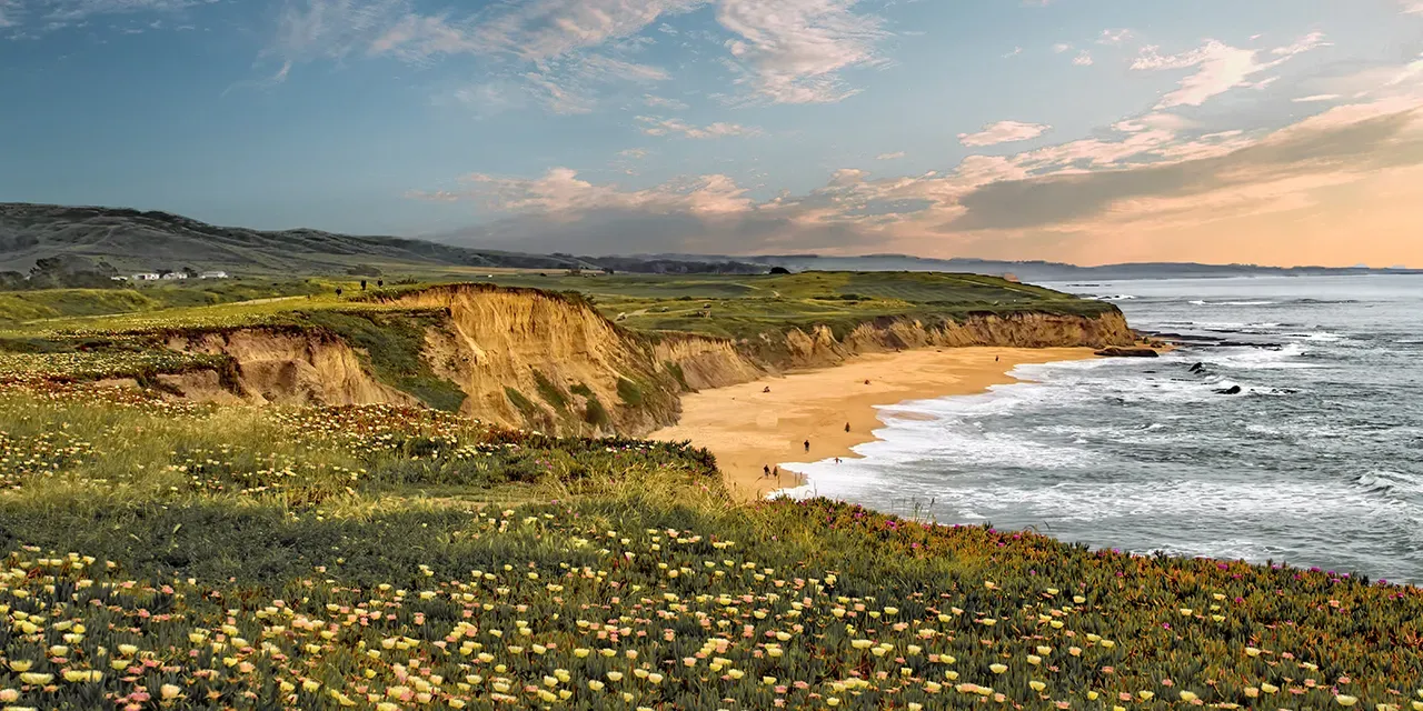 Half Moon Bay, California — Poplar Beach & Scenic Coastal Trail