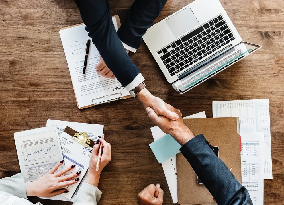  Understanding the “Additional Insured” or “Loss Payee” Endorsement in Rental Insurance
