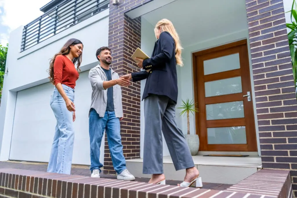 Renting First: A Strategic Move for Newcomers