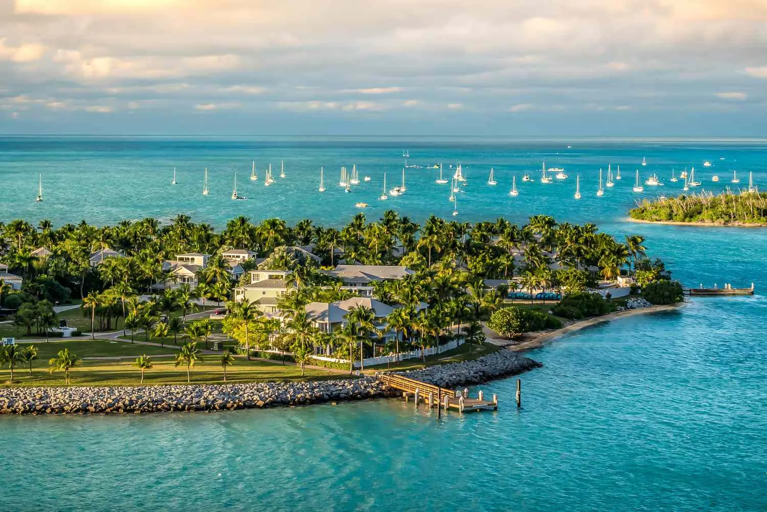 Why Waterfront Rentals Are Always in High Demand