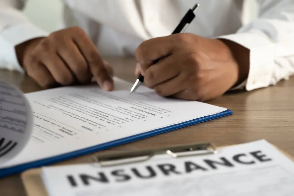 Waiting Period to File Insurance Claims: Florida’s 15-Day Rule for Landlords