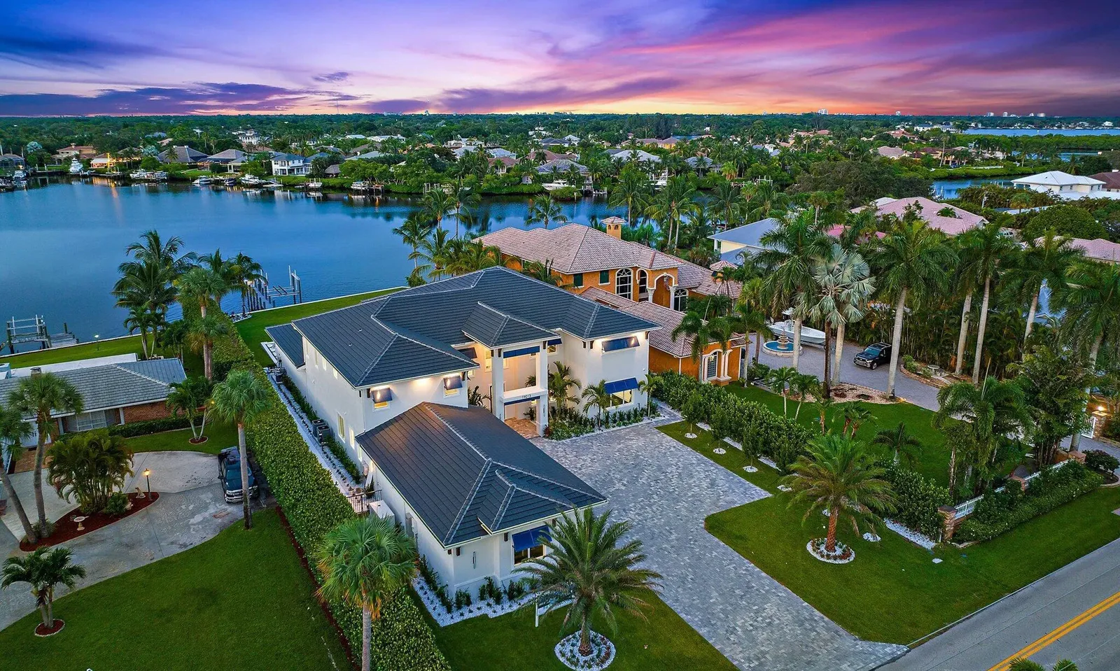 Waterfront Properties: Florida’s Most Desirable Real Estate