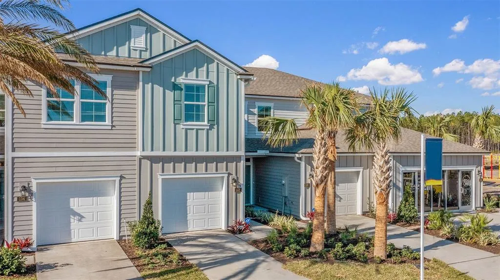 New-build streets in Palm Coast (Flagler County)