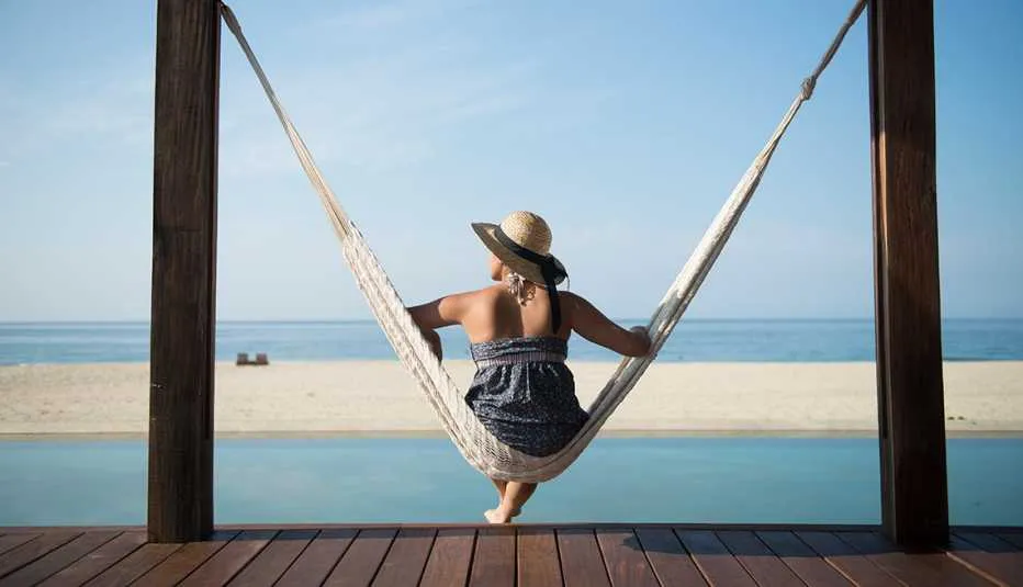 Living Well in a Rental: Daily Habits for a Peaceful Coastal Life