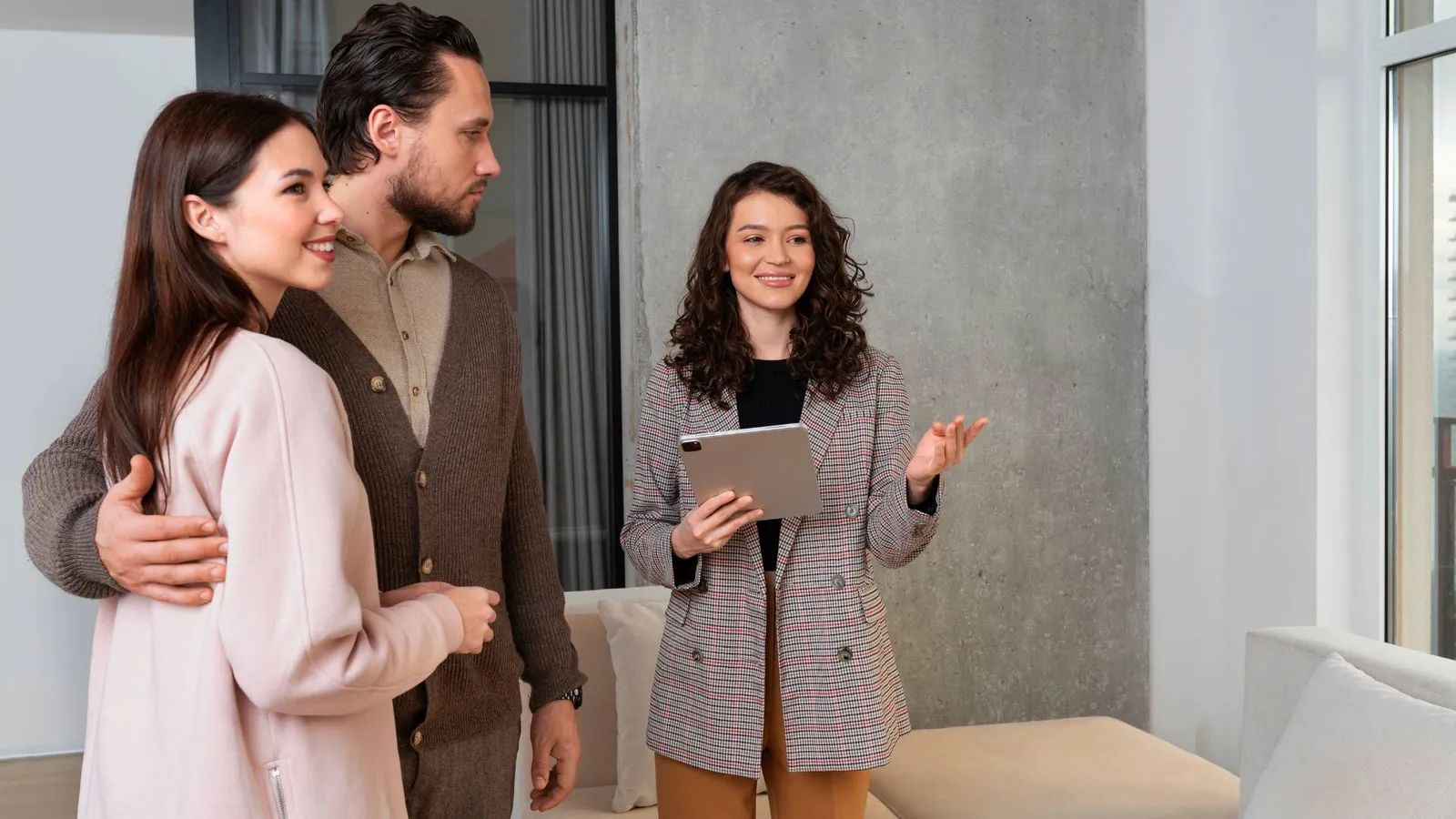 Verify the Property Owner or Property Manager Before Renting Sight Unseen